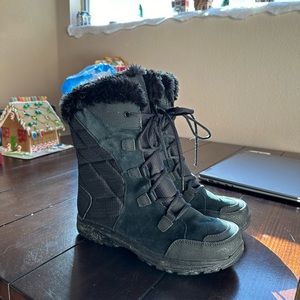 Columbia women’s winter boots